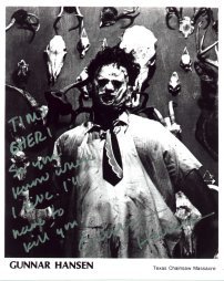 Gunnar Hansen's autograph.