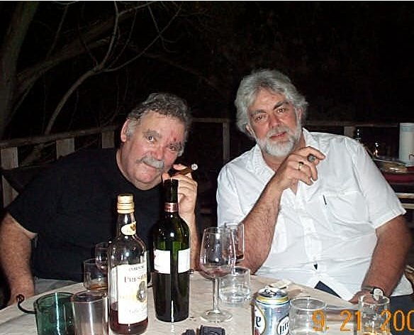 Paul Partain and Gunnar Hansen.